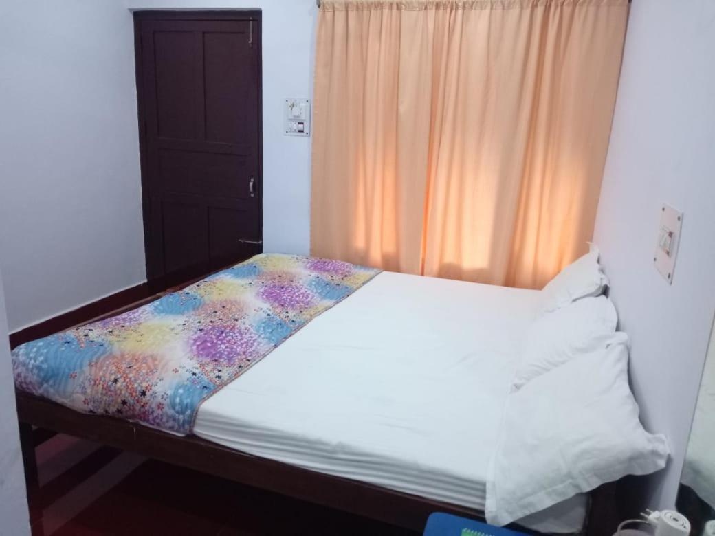 Coconhuts Beach Resort Lakshmanpur Εξωτερικό φωτογραφία