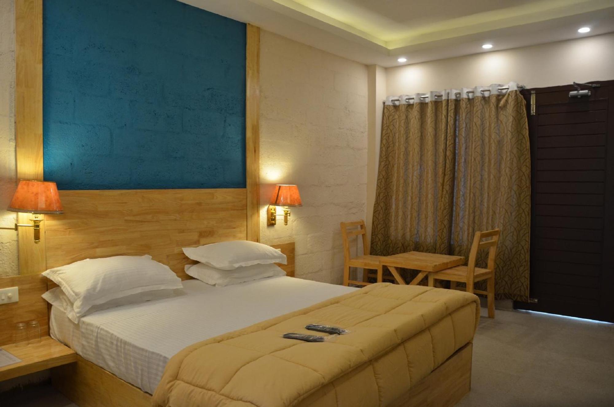 Coconhuts Beach Resort Lakshmanpur Εξωτερικό φωτογραφία