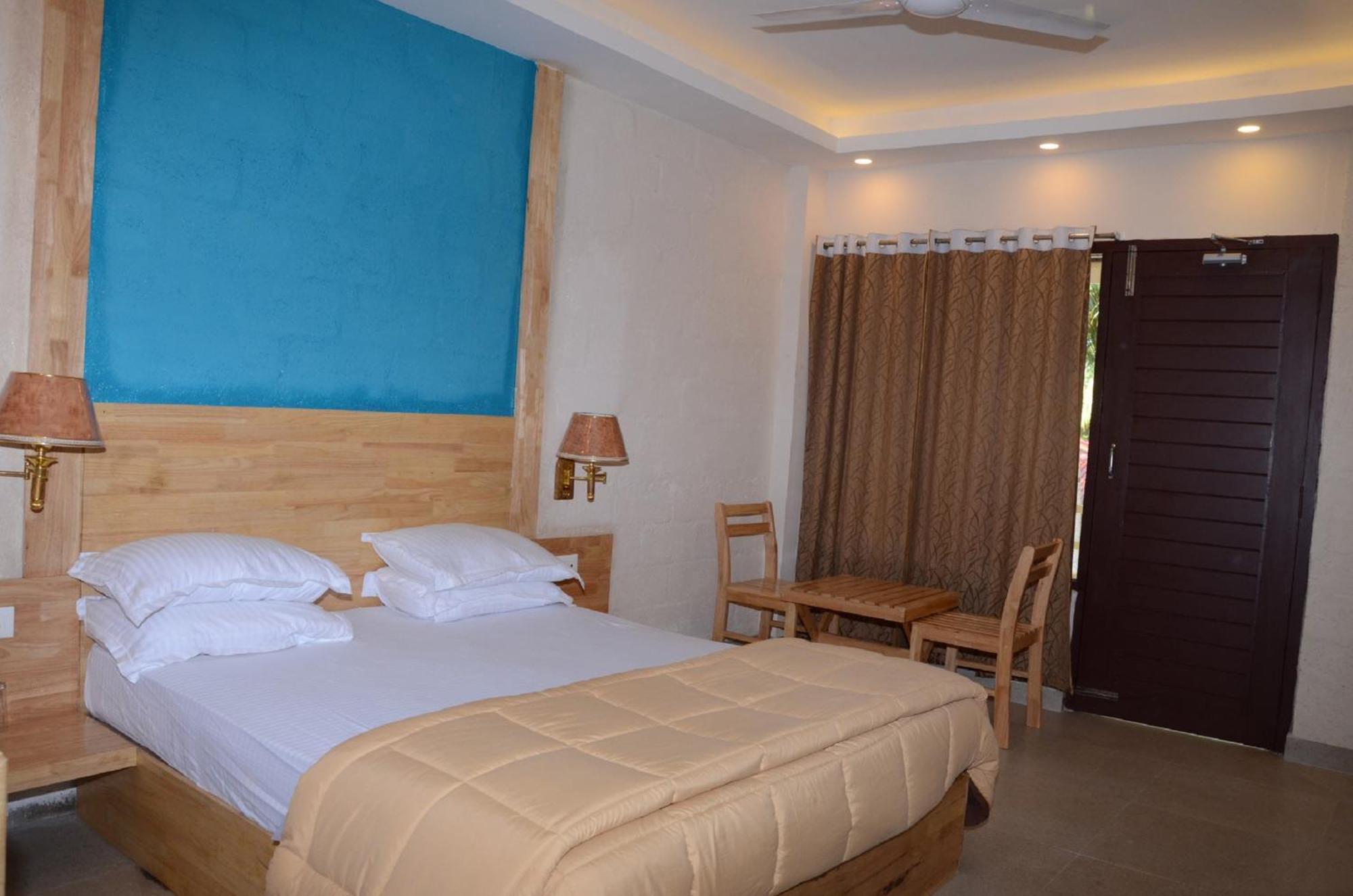 Coconhuts Beach Resort Lakshmanpur Εξωτερικό φωτογραφία
