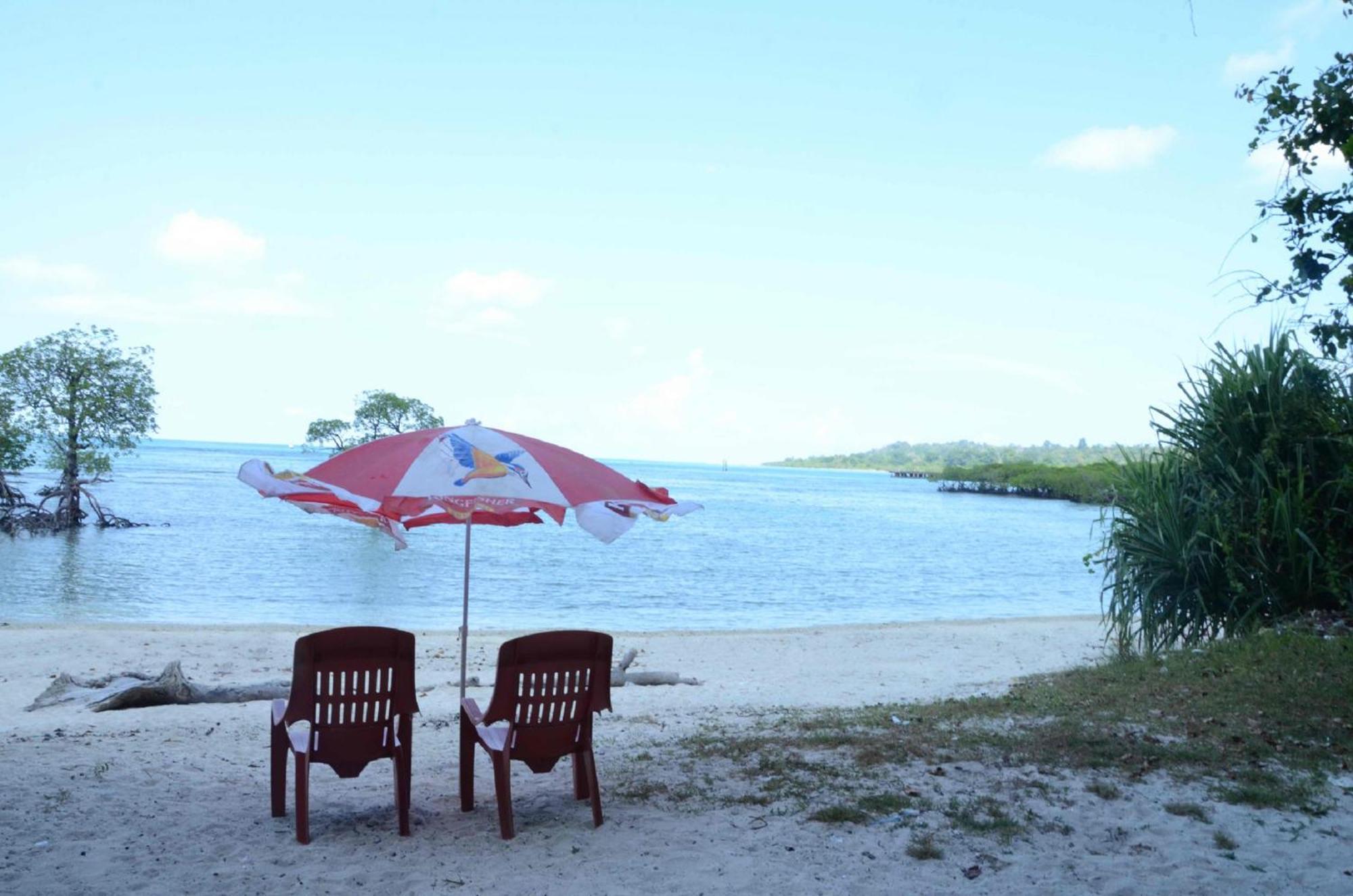 Coconhuts Beach Resort Lakshmanpur Εξωτερικό φωτογραφία