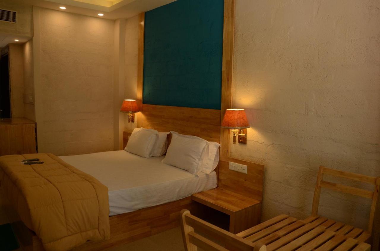 Coconhuts Beach Resort Lakshmanpur Εξωτερικό φωτογραφία